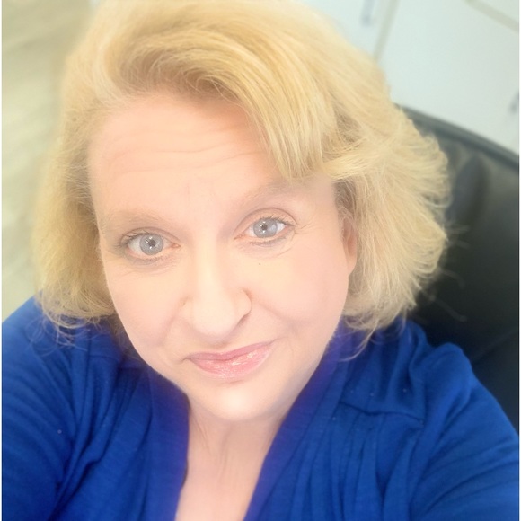 Happy Day!   lol.   😂 - Picture 9 of 16